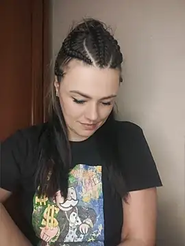 KrissSexi Live Webcam on Stripchat