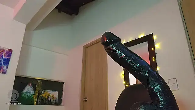 FirexxxDesire69 webcam