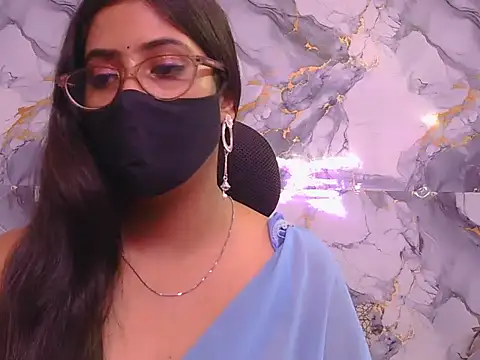 Aayesha-queen webcam