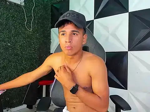 Damondark webcam