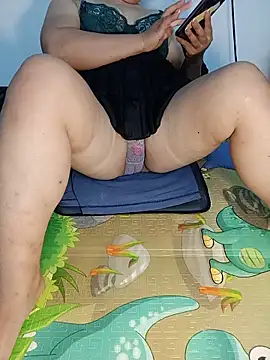 Zuzu-Asia webcam