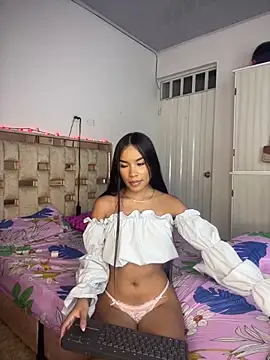 pocahontasbaby_ webcam