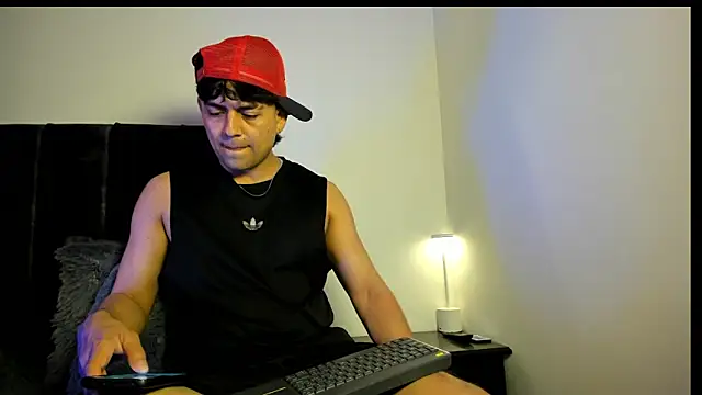 Bryan_Rossi webcam