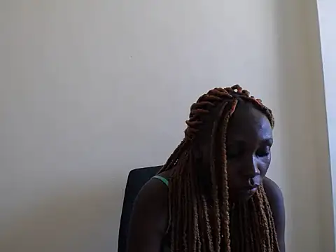 SweetCoochie222 webcam