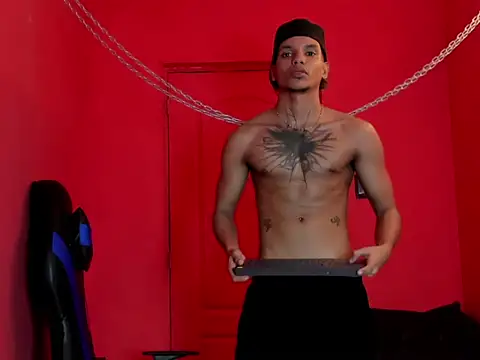 kai_storm77 webcam