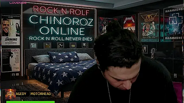 chino_roz webcam