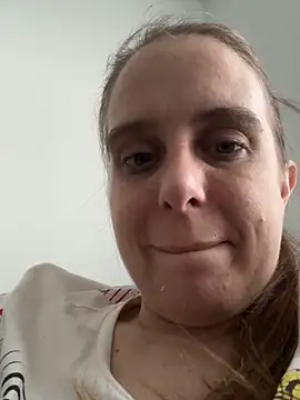 Chantalee webcam