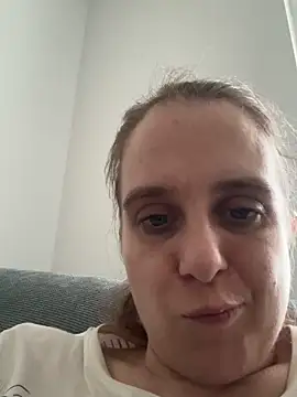 Chantalee webcam