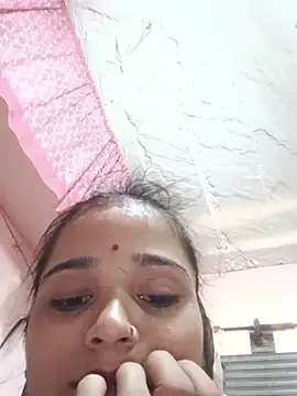 Deepjakolirr webcam