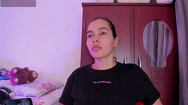 samara_jonness webcam
