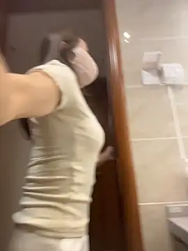 kiss_loo webcam