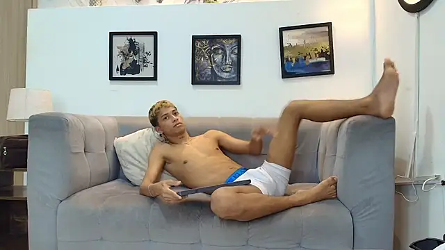 GOLD_BOYS webcam