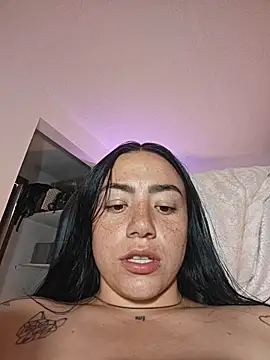 helena_smith webcam