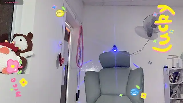 Tieu-May webcam