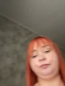 LadyDreams11 webcam