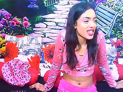 IndianPretty14u2Luv webcam