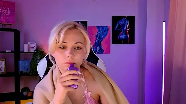 ElenaMonroe webcam