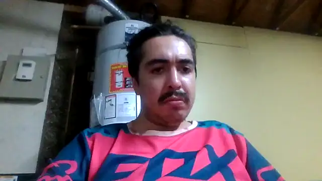 818horny webcam