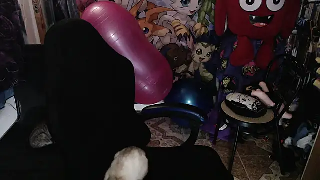 kureiji_hentaii webcam