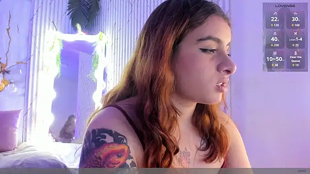 Naomy_tay1 webcam