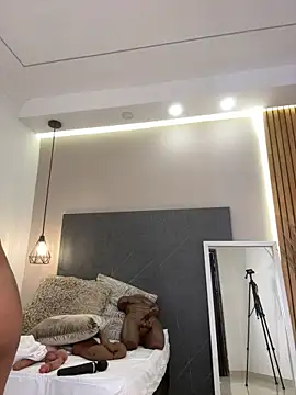 Milaa_Star_ webcam
