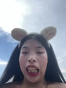 Amenlia-003 webcam