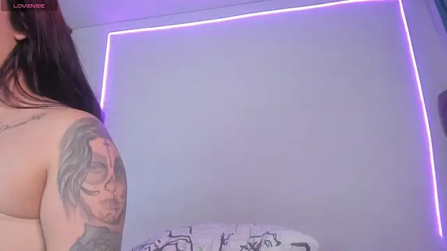maazikeenx webcam
