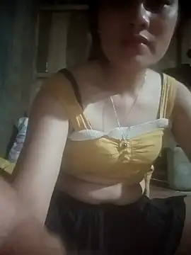 Momo-biki webcam