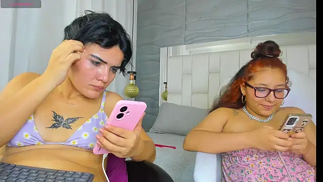 Lia__Kalifa webcam