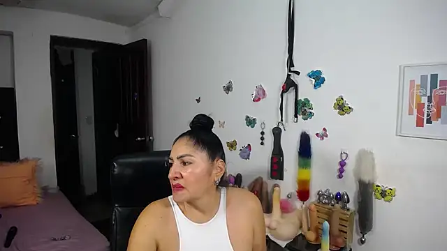 mature_bigboobs10 webcam