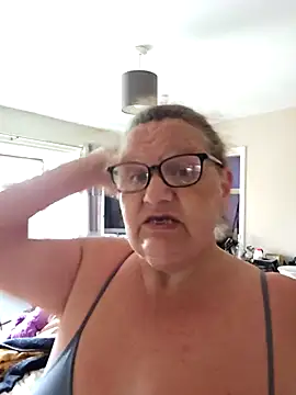 MissQueenBeex