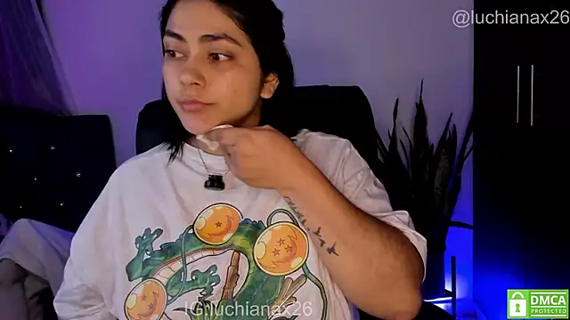 lucy26_ webcam