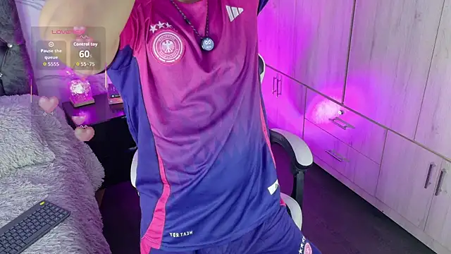 Saimonvela live sex cam