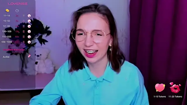 KindHazelHere_ webcam