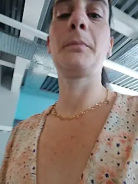 caro252 webcam