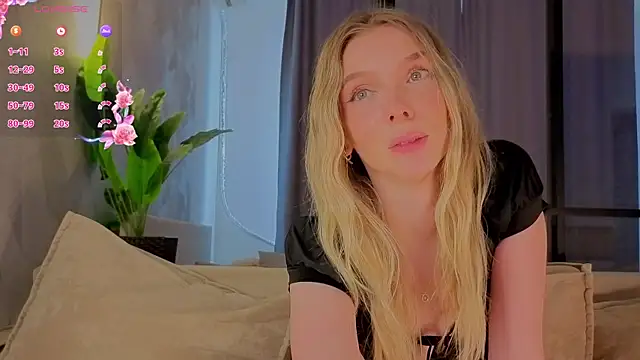NikkiNicoleNyx webcam
