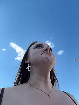 KiraSunshine webcam