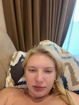 AmmyHot webcam