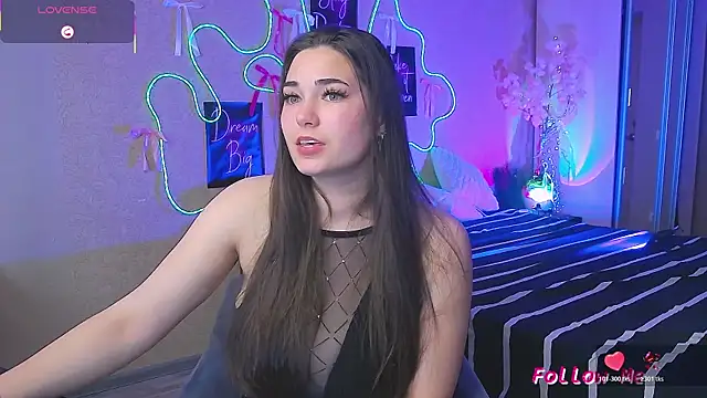 Lillianhot68 webcam