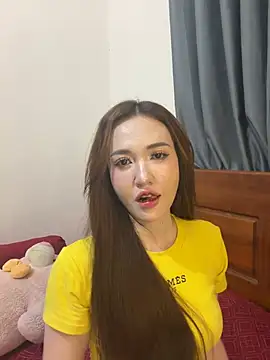 Quynhbabysexy webcam