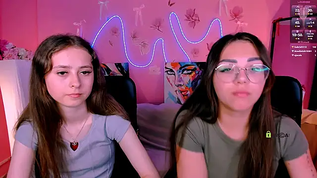 rebecca_smile webcam