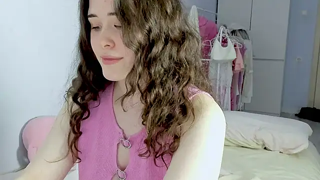 ChloeBlisss webcam