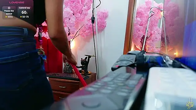 lovelycolombiaangelll webcam