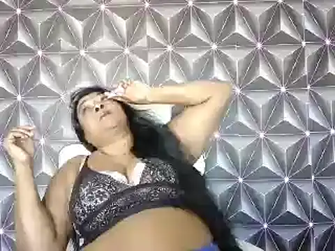IndianDelia webcam