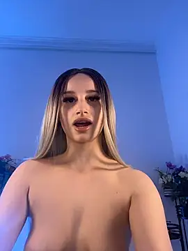 ScarletFlameee webcam