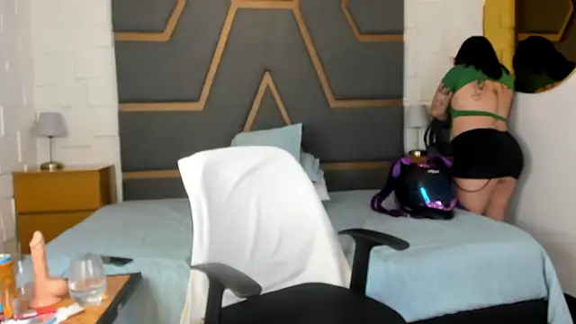 juana_valkiria webcam