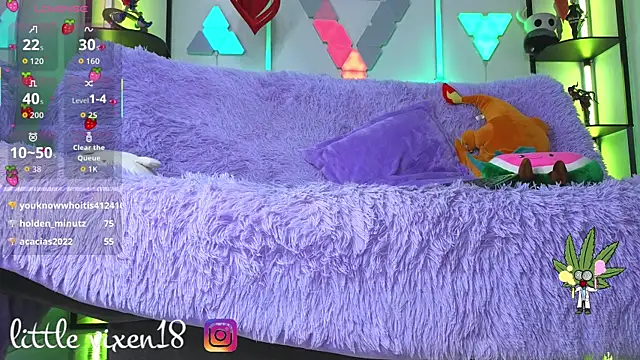 littlevixen18 - Littlevixen18's free webcam - UK Sex Cams