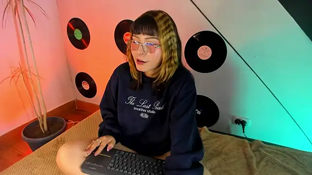 kitty_malach webcam