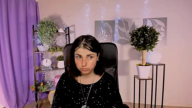MartaEdams webcam