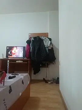 BelleInna webcam
